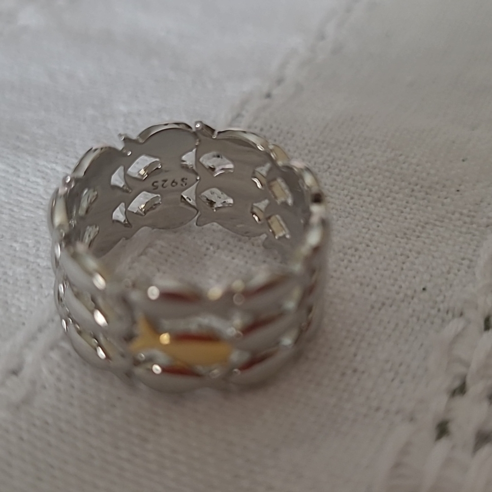 Be Unique Ring Resizable - Picture 5 of 6